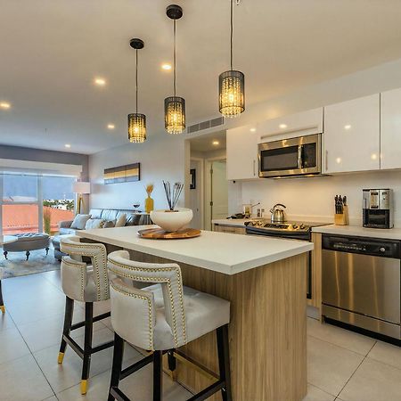 Warm Nicely Decorated Unit Unbeatable Location オラニエスタッド エクステリア 写真